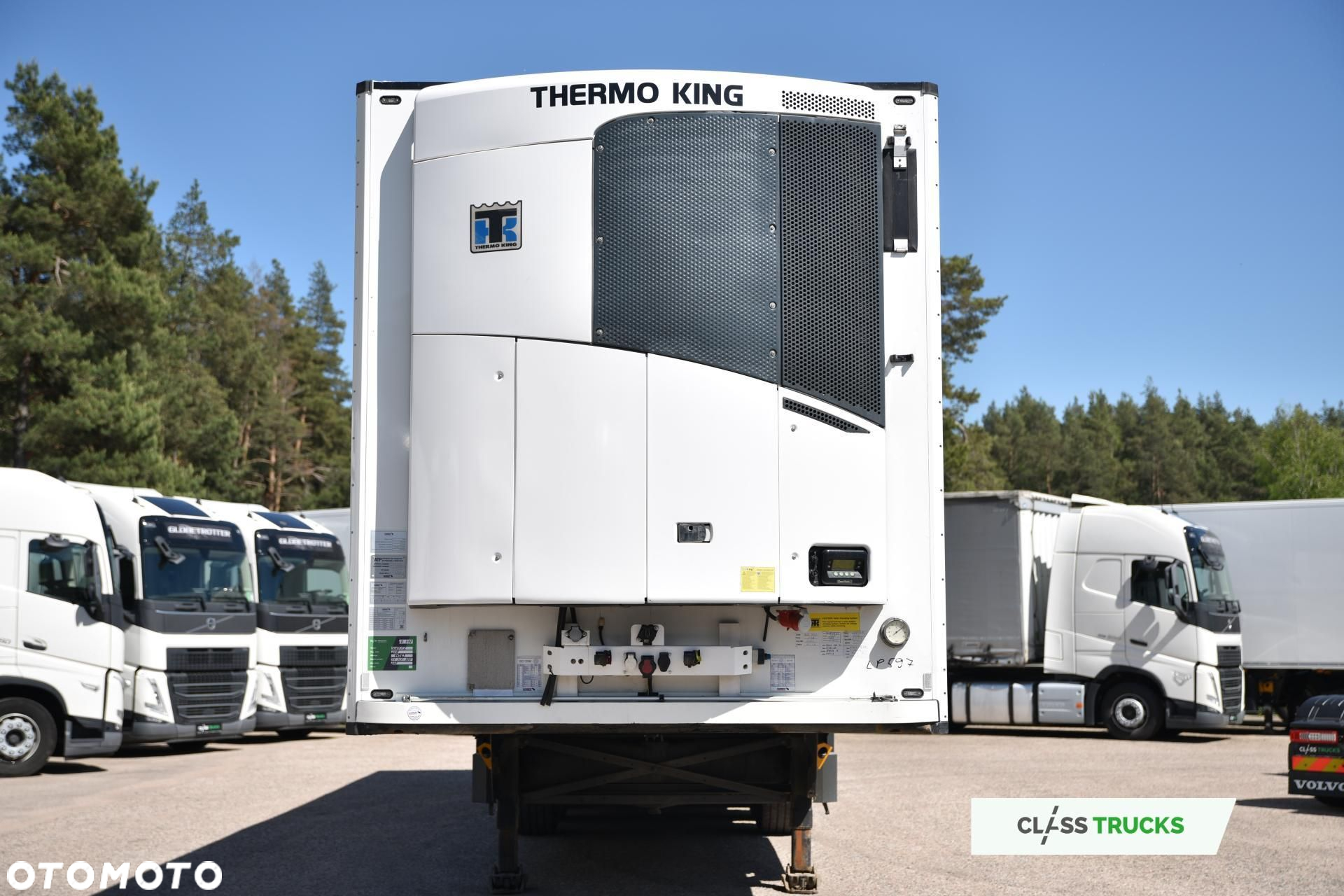 Schmitz Cargobull SKO Double Deck FP 60 ThermoKing SLXi 300 Lifting Axle - 2