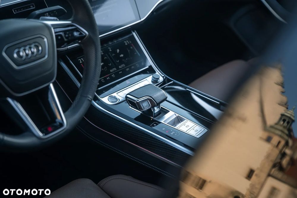 Audi A8 - 31