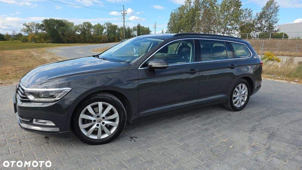 Volkswagen Passat 2.0 TDI SCR Comfortline DSG - 3
