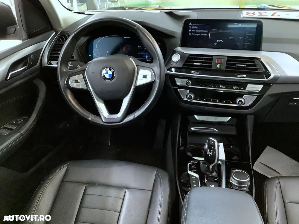 BMW X3 xDrive30e AT PHEV - 9