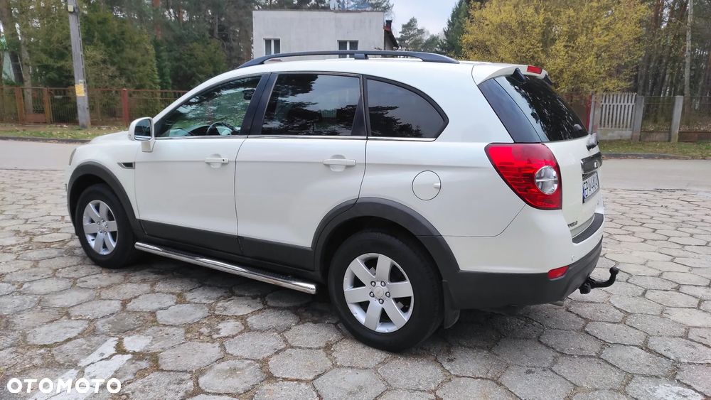 Chevrolet Captiva - 19