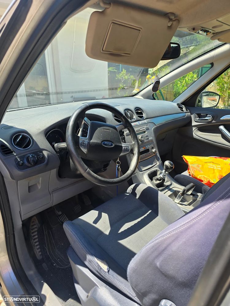 Ford S-Max 1.8 TDCi Trend 7L - 6