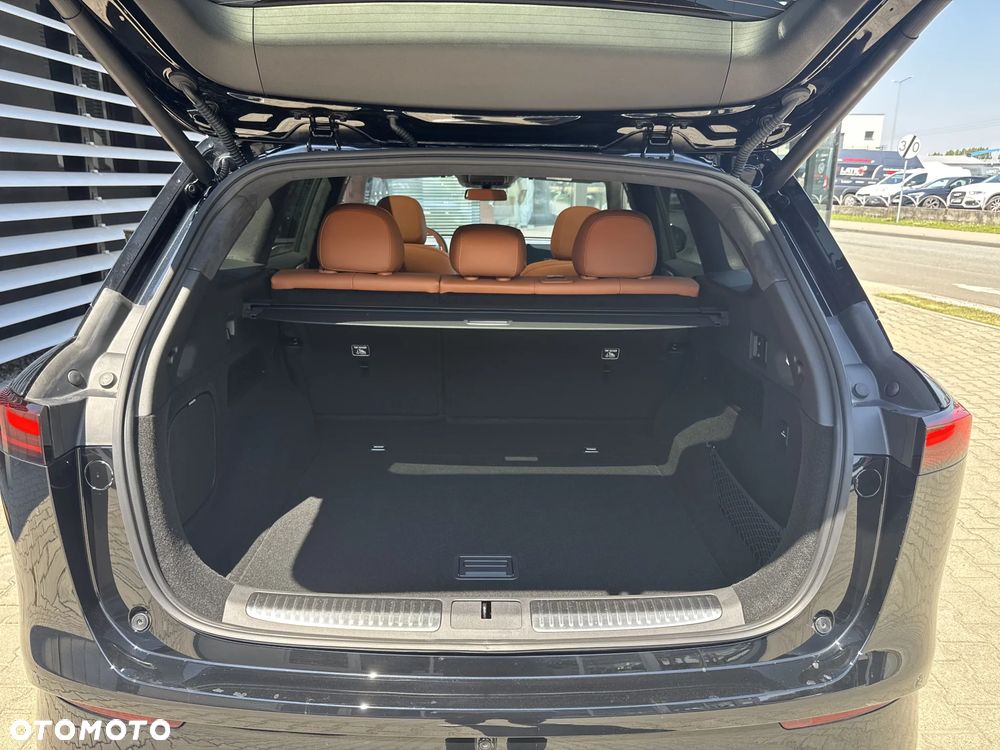 XPeng G9 94.6 kWh RWD Long Range - 18