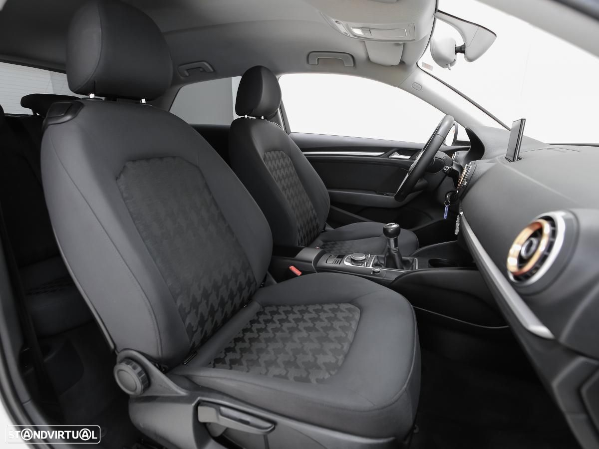 Audi A3 1.6 TDI - 9