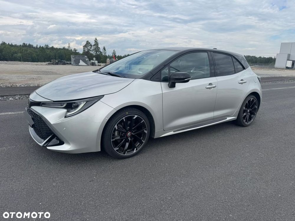 Toyota Corolla 2.0 Hybrid GR Sport - 6
