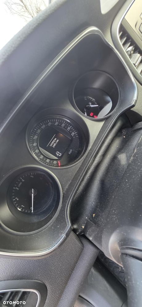 Renault Megane - 11