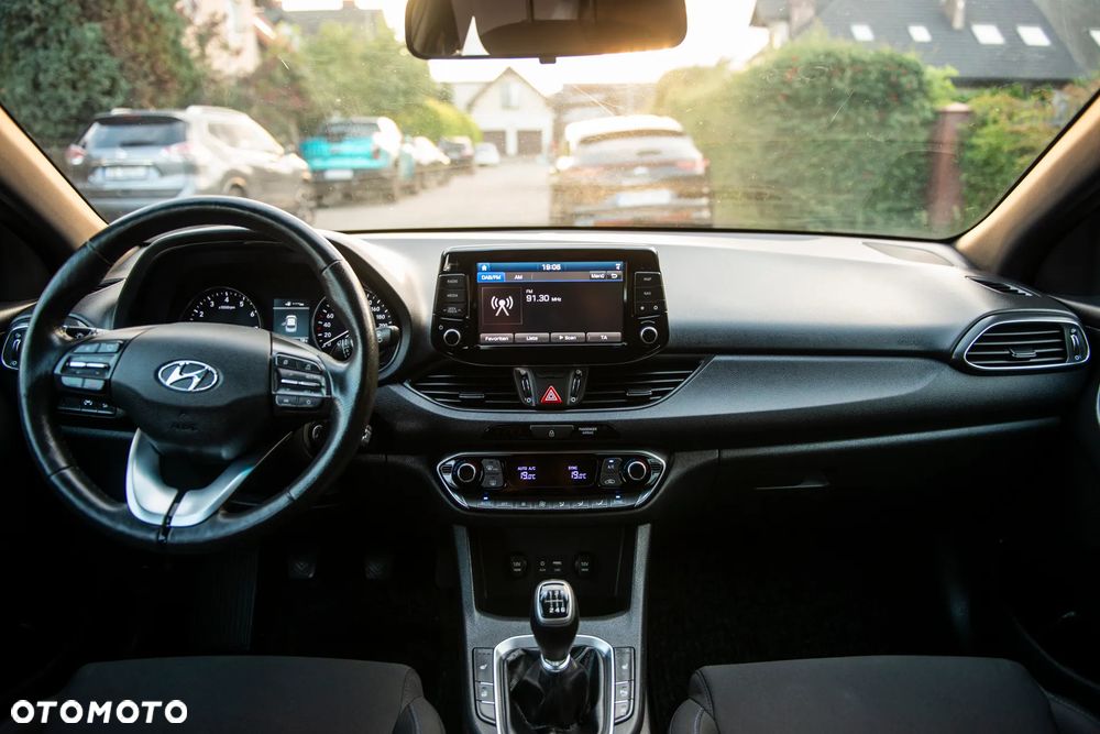 Hyundai i30 1.4 T-GDI YES - 30