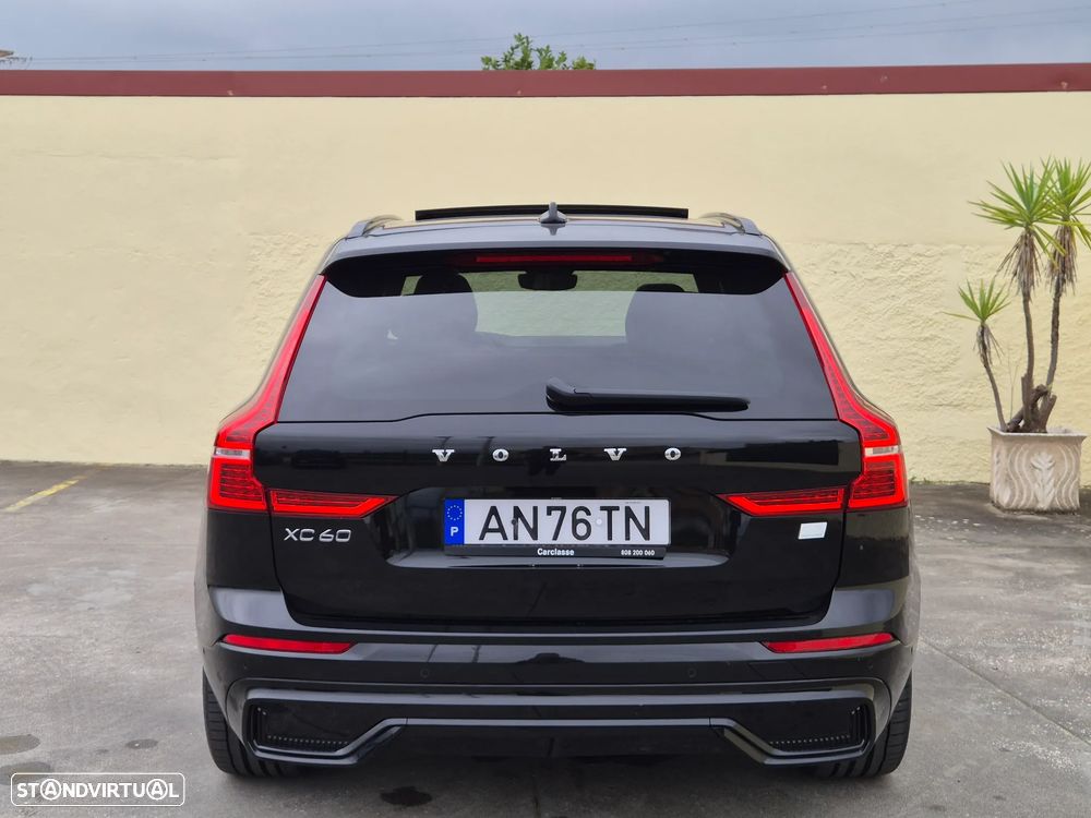 Volvo XC 60 2.0 T6 PHEV R-Design AWD - 13