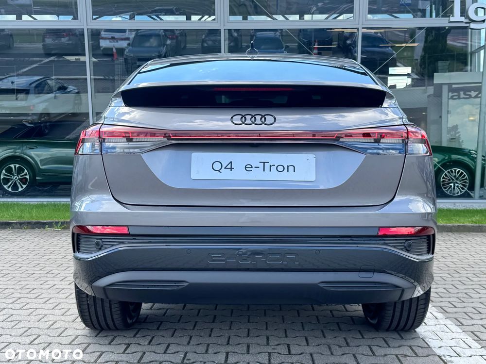 Audi Q4 e-tron 45 82kWh - 7