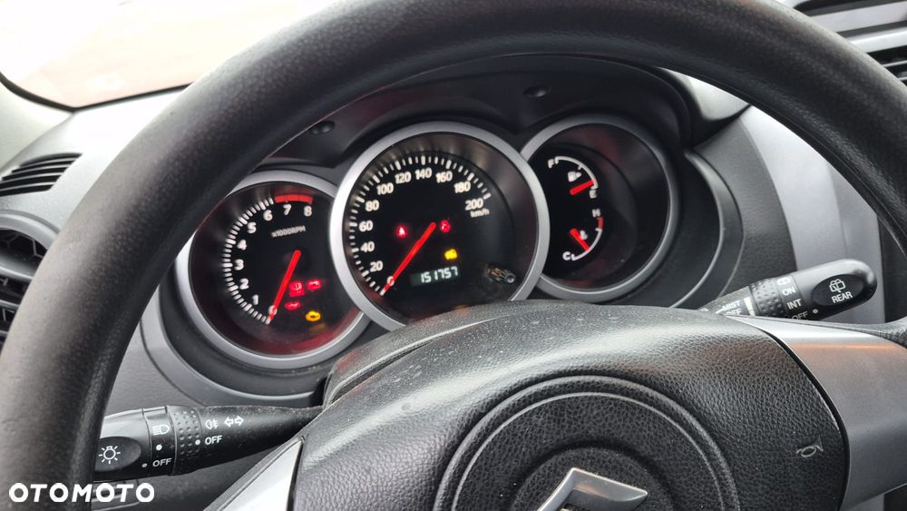 Suzuki Grand Vitara 1.6 - 5