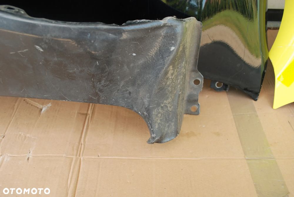 BŁOTNIK PRAWY PRZÓD PRZEDNI TOYOTA HILUX VIII 8 15- - 7