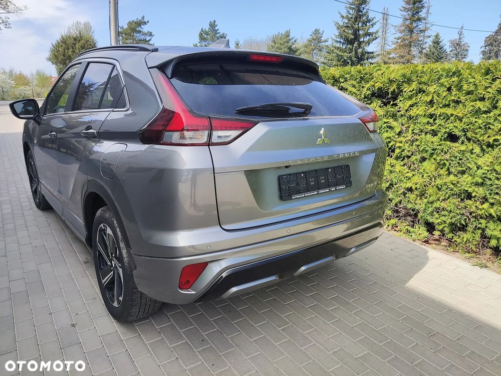 Mitsubishi Eclipse Cross 4WD Top - 9