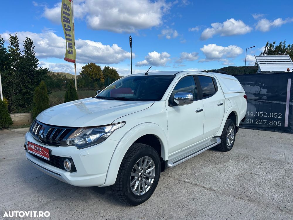 Mitsubishi L200 Double Cab 2.4 DI-D M/T Intense - 8