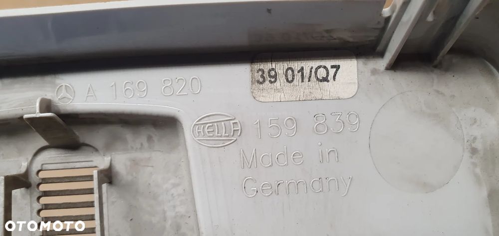 Lampka podsufitki oświetlenie kabiny Mercedes W245 A1698203901 - 5