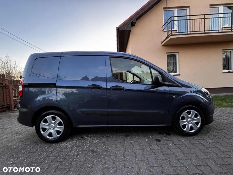 Ford TRANIS COURIER - 13