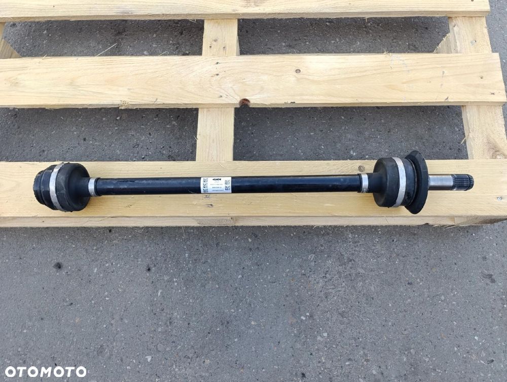 BMW G30 G31 TYLNA PRAWA PÓŁOŚ 8664048 - 1