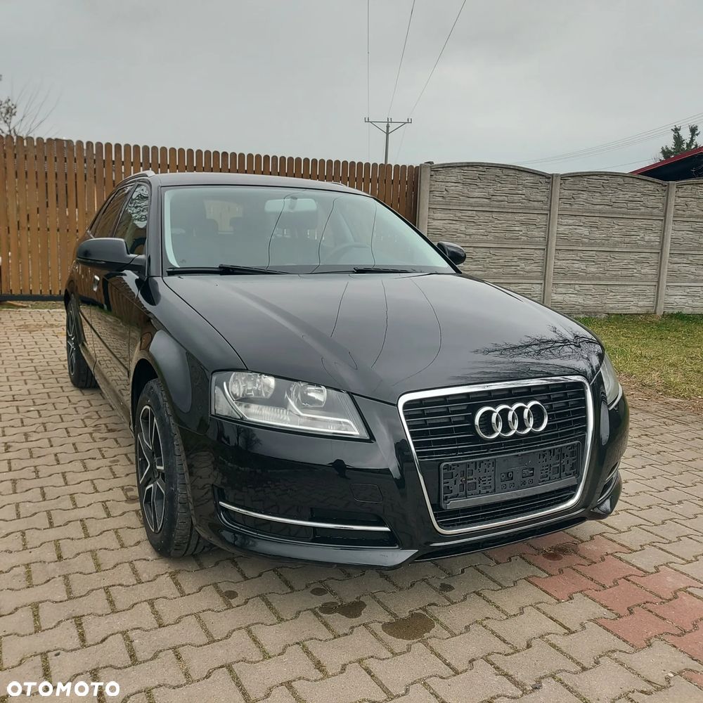 Audi A3 Sportback 1.6 Attraction - 9