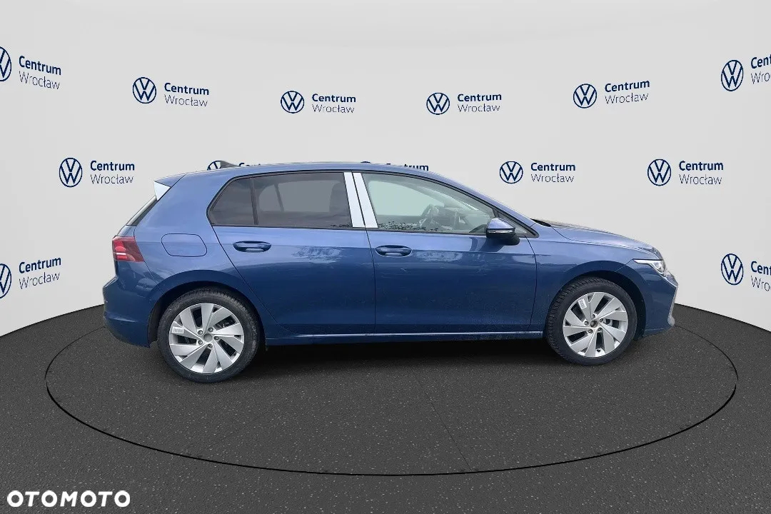 Volkswagen Golf - 4