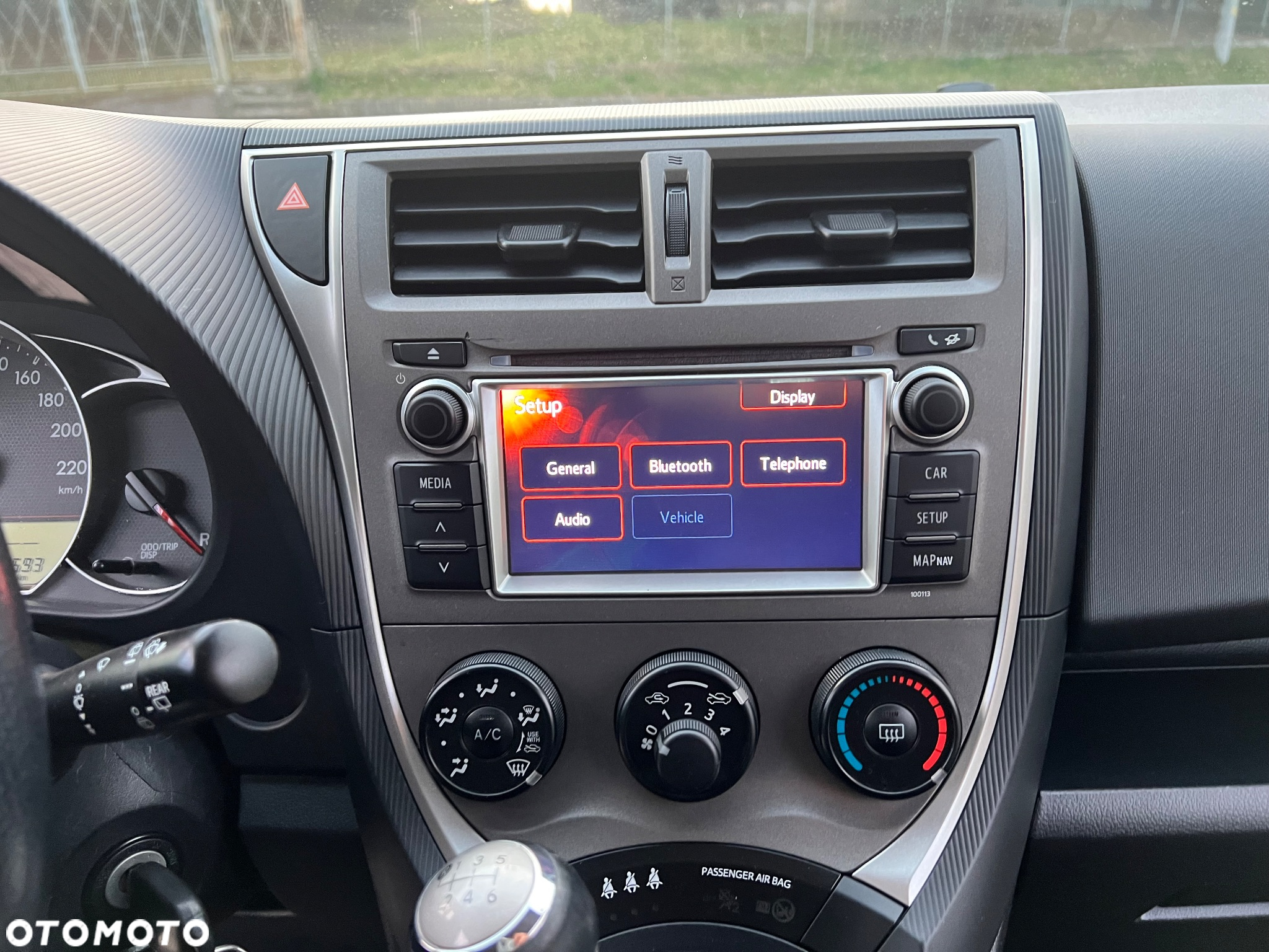 Toyota Verso S 1.33 Premium - 19