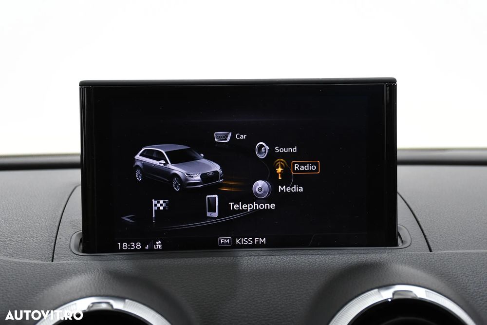 Audi A3 2.0 TDI S tronic design - 23