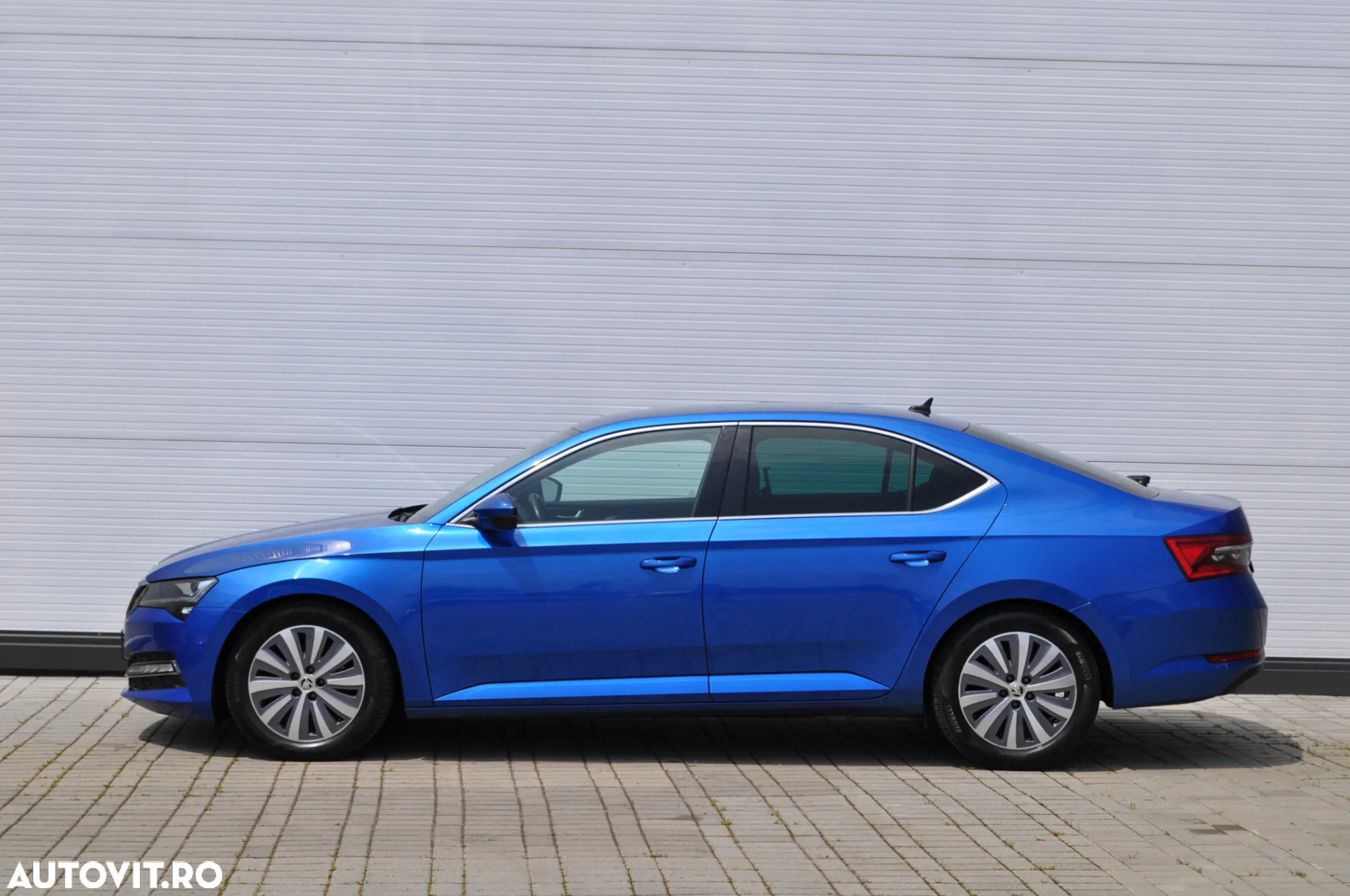 Skoda Superb 2.0 TDI Style - 2