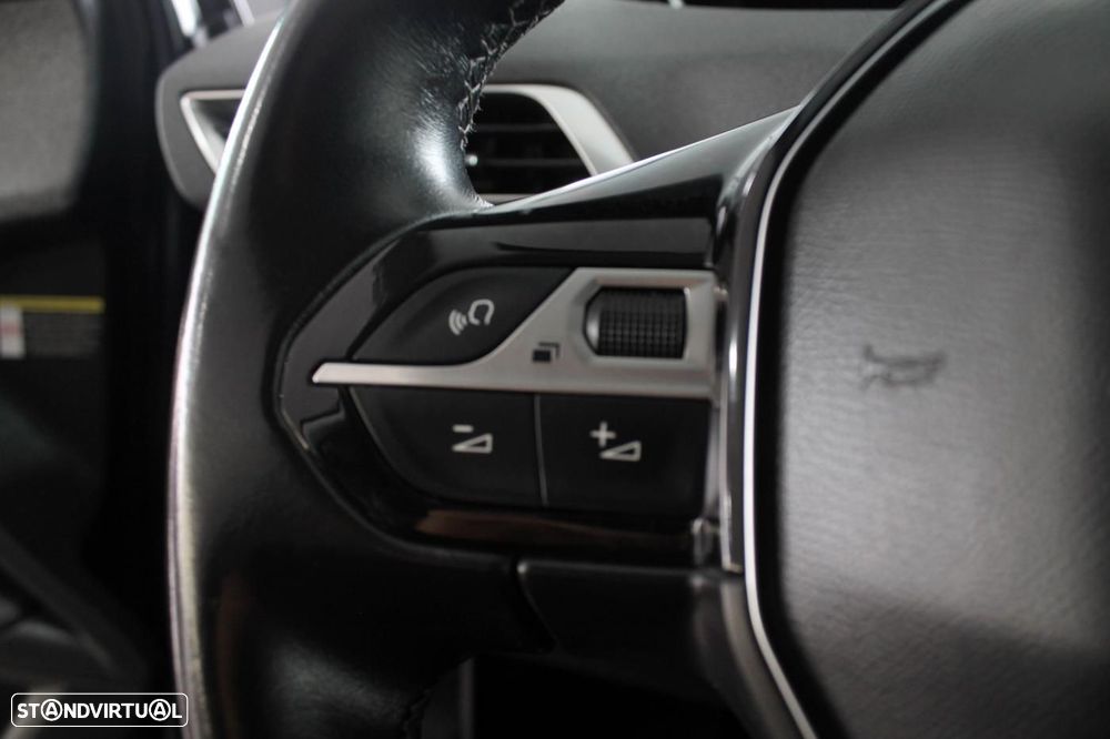 Peugeot 3008 1.5 BlueHDi Allure - 24