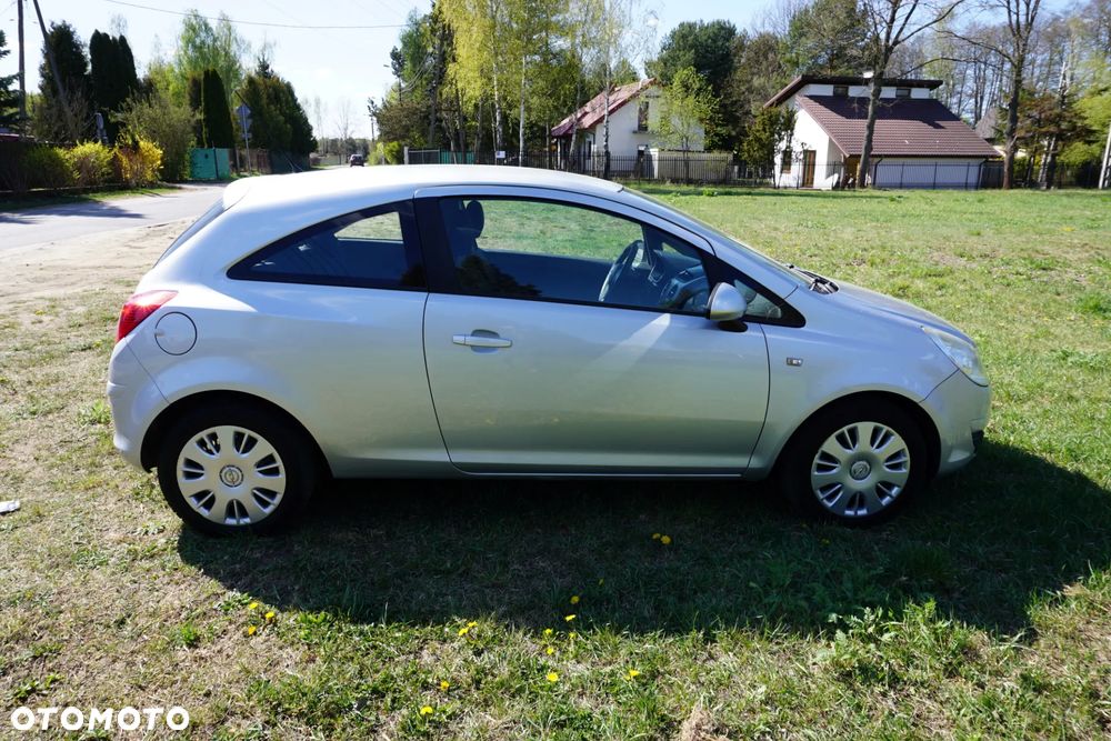 Opel Corsa 1.2 16V - 7