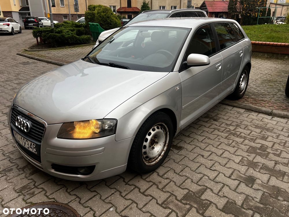 Audi A3 Sportback 1.6 Ambition - 11