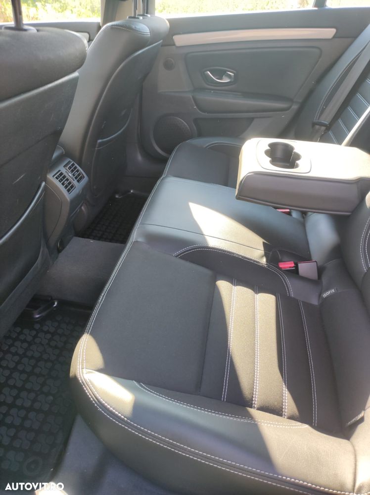 Renault Laguna dCi 110 FAP Limited - 19