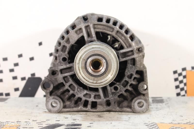 Alternador Volkswagen Golf Iv (1J1)  038903023L / 012432500 / 038 903 - 4