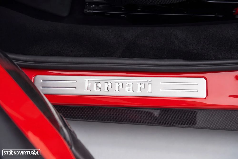 Ferrari 296 GTB Coupe - 7