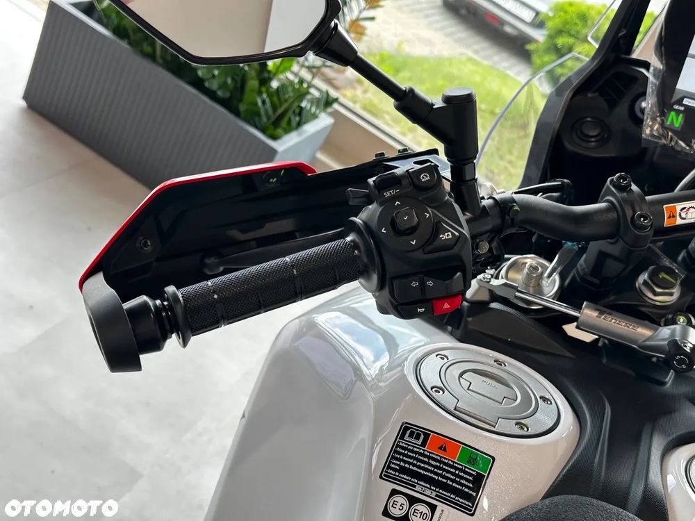 Yamaha Tenere - 8