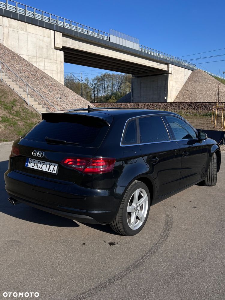 Audi A3 Sportback 2.0 TDI - 4