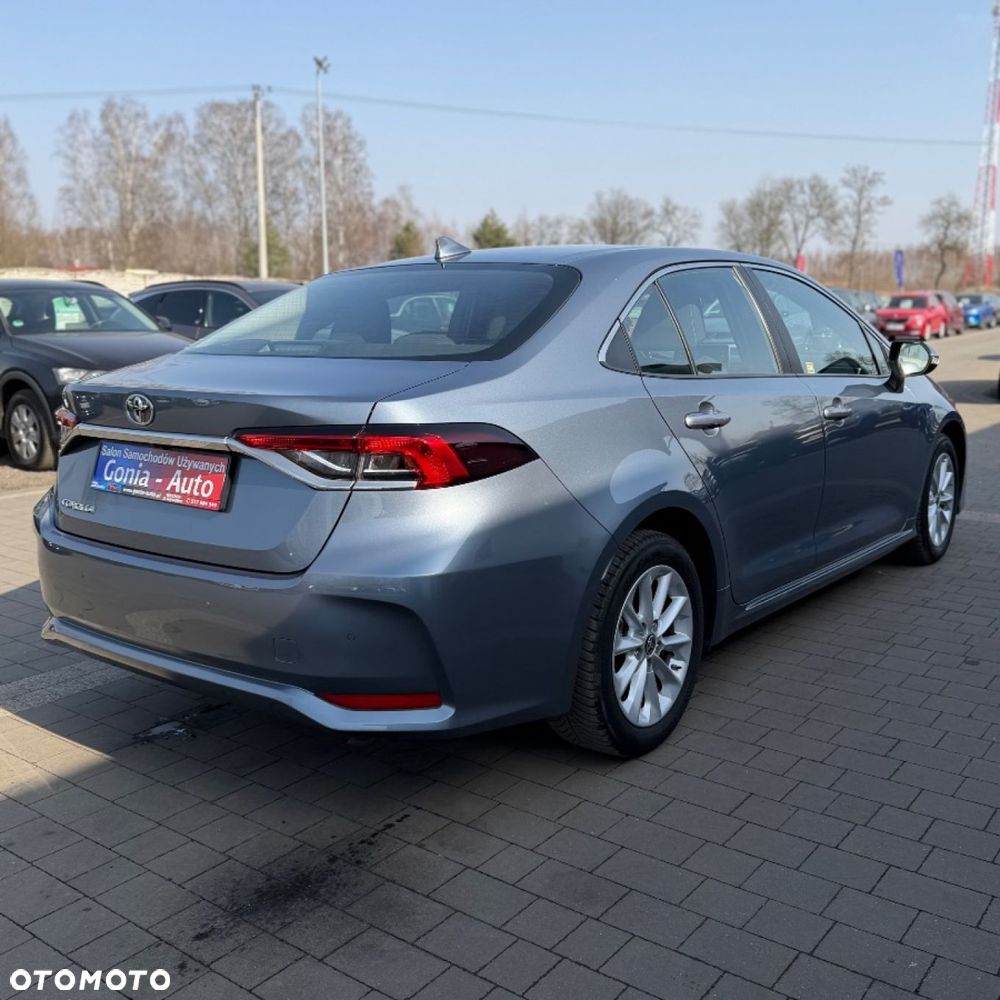 Toyota Corolla - 11