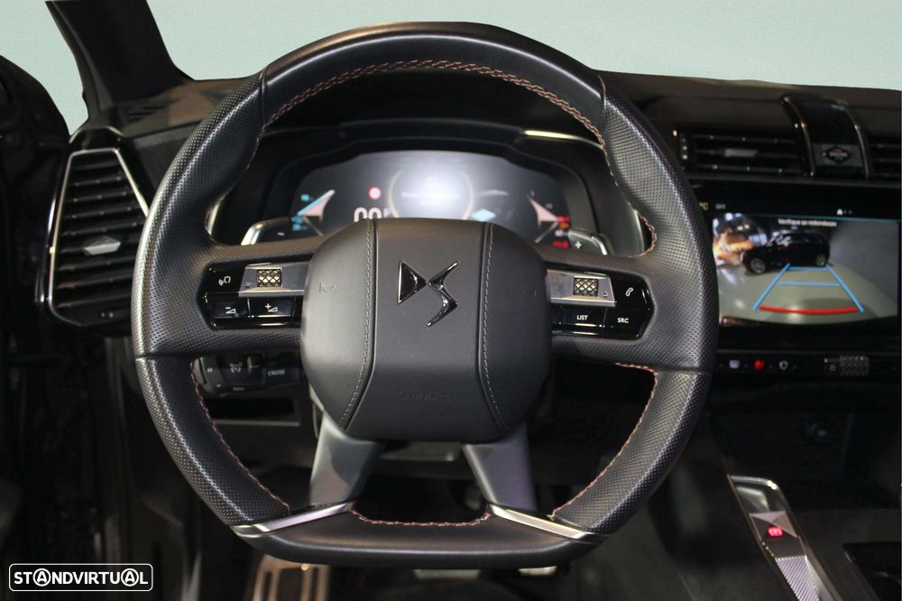 DS DS7 4x4 300 Performance Line + - 22