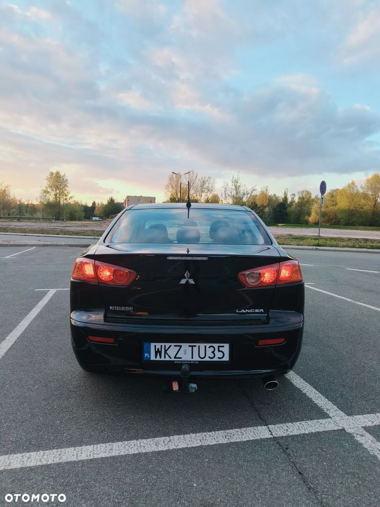 Mitsubishi Lancer 1.5 - 4