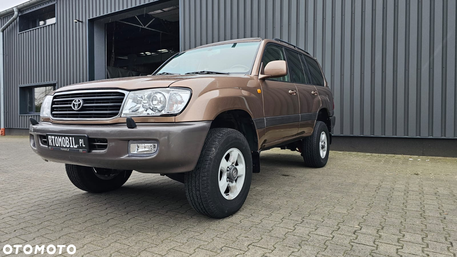 Toyota Land Cruiser 4.7 V8 - 7