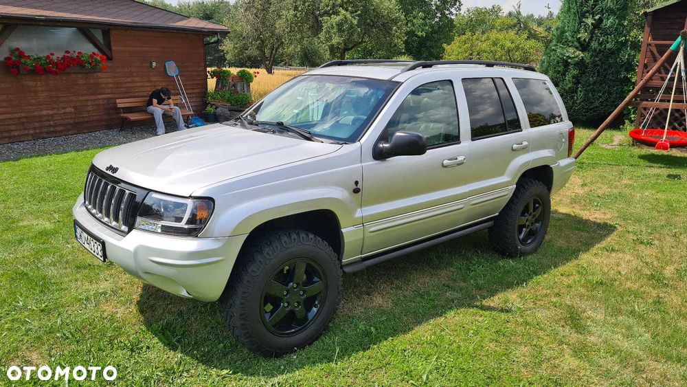 Jeep Grand Cherokee - 1