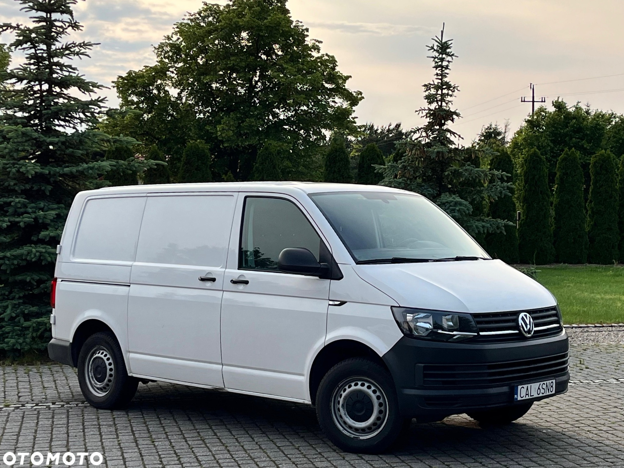 Volkswagen Transporter - 3