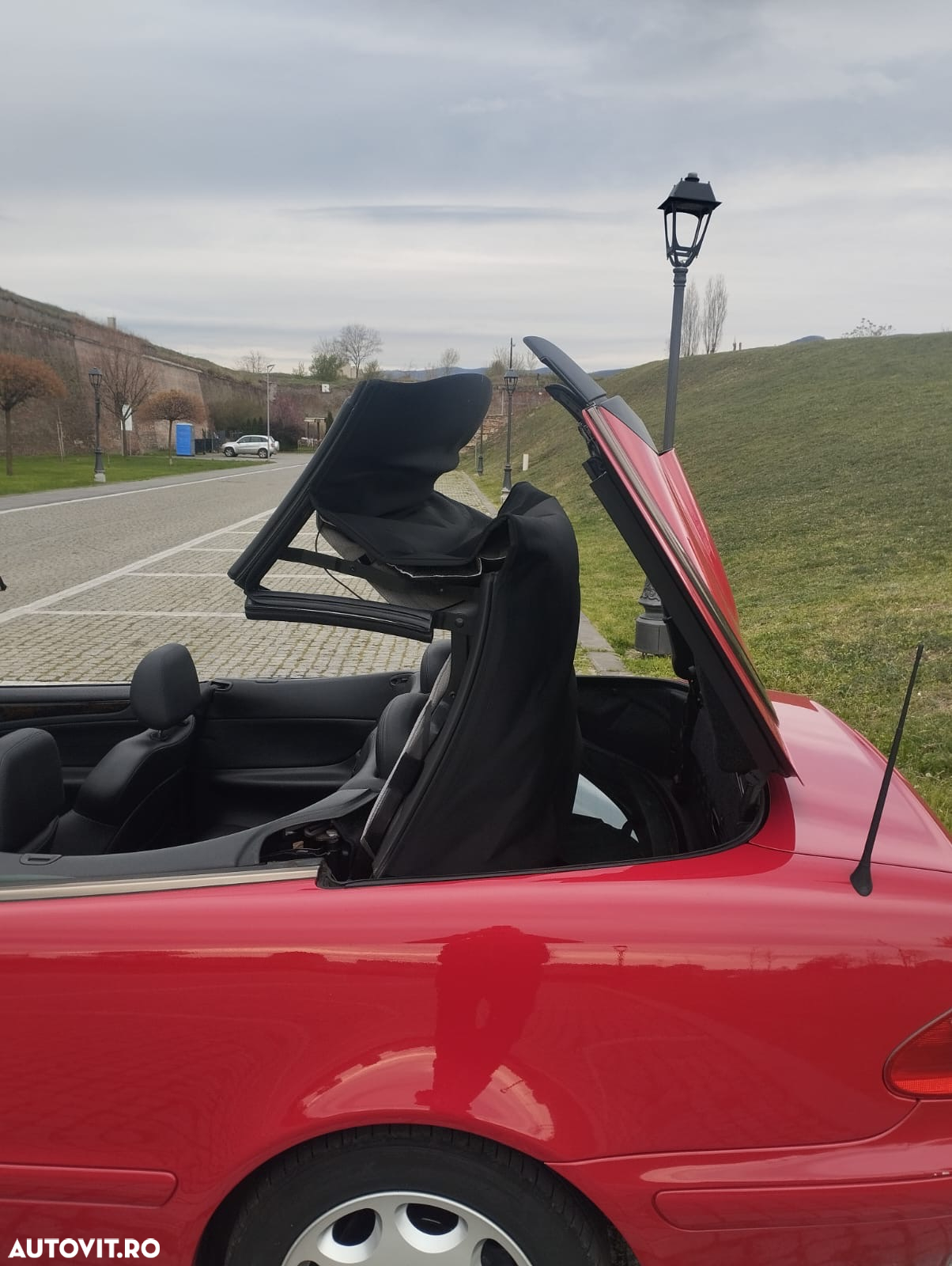 Mercedes-Benz CLK - 25