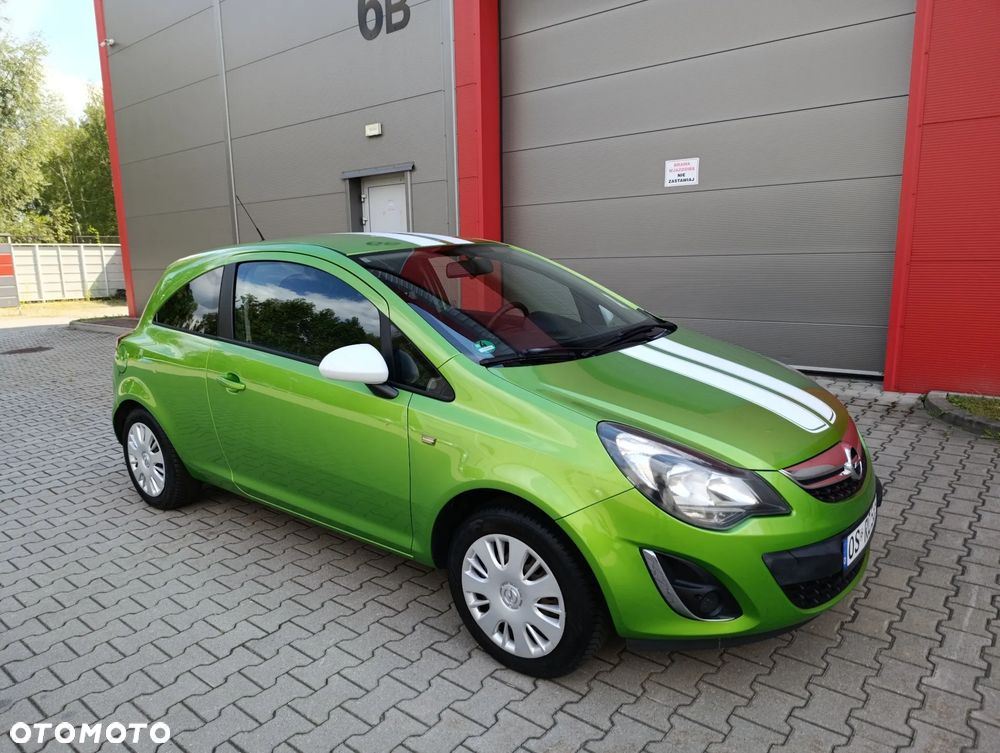 Opel Corsa 1.4 16V Sport - 4