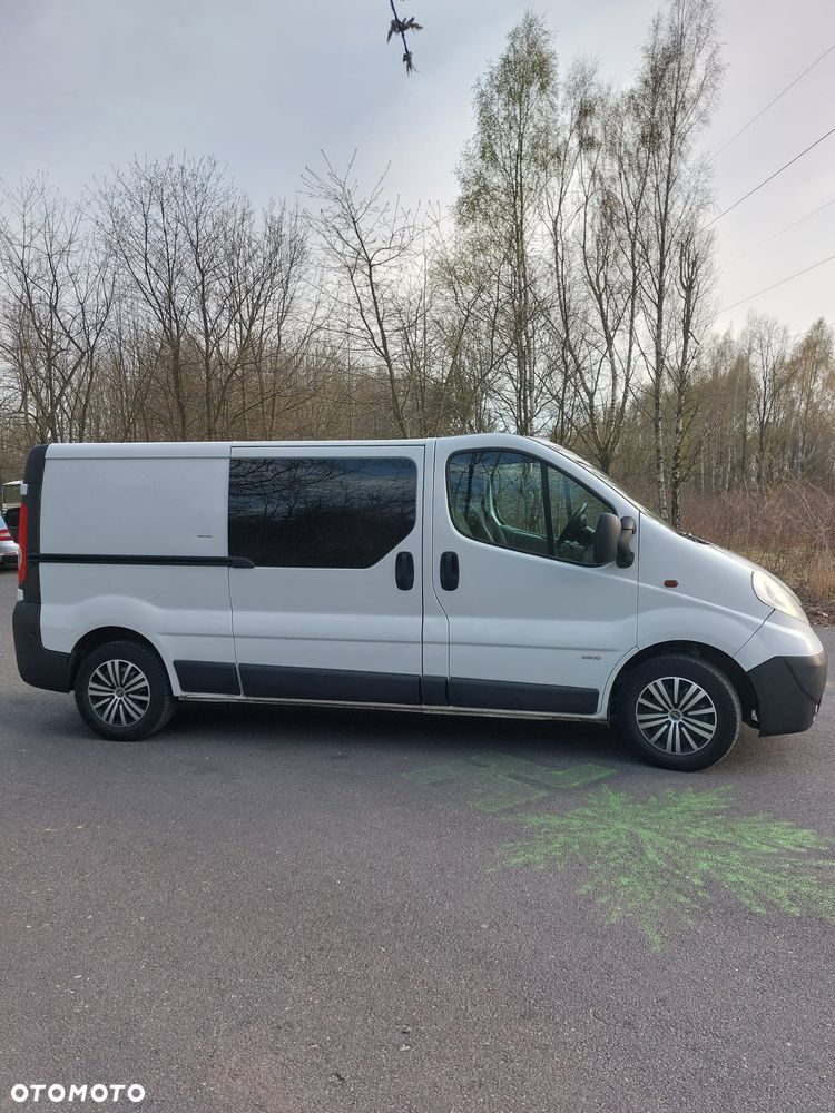 Opel Vivaro L2H1 - 2