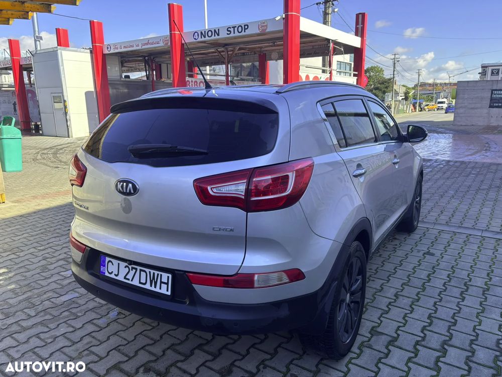 Kia Sportage 2.0 CRDI 184 4WD Automatik Spirit - 9