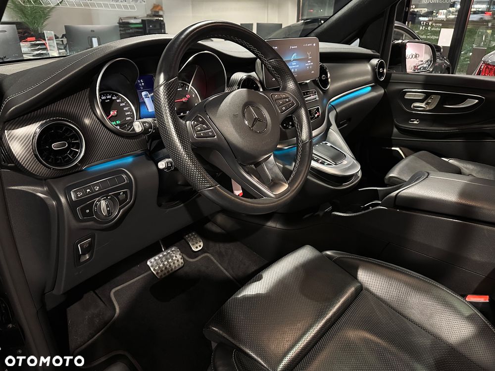 Mercedes-Benz Klasa V 300 d 9G-Tronic Exclusive (d³ugi) - 27