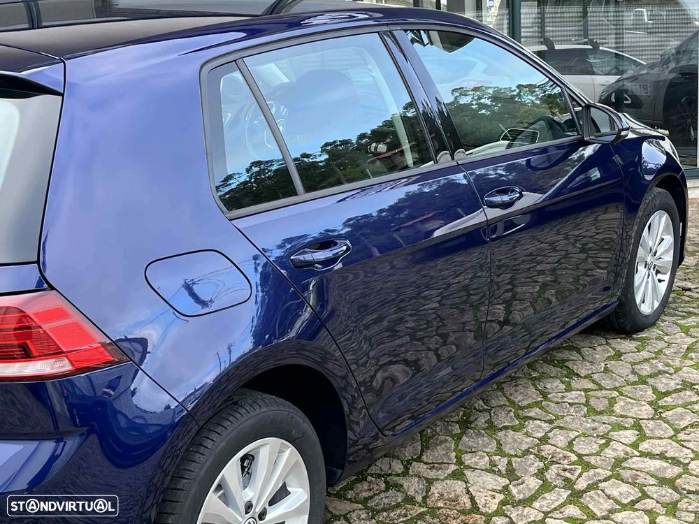 VW Golf 1.6 TDI Confortline - 10