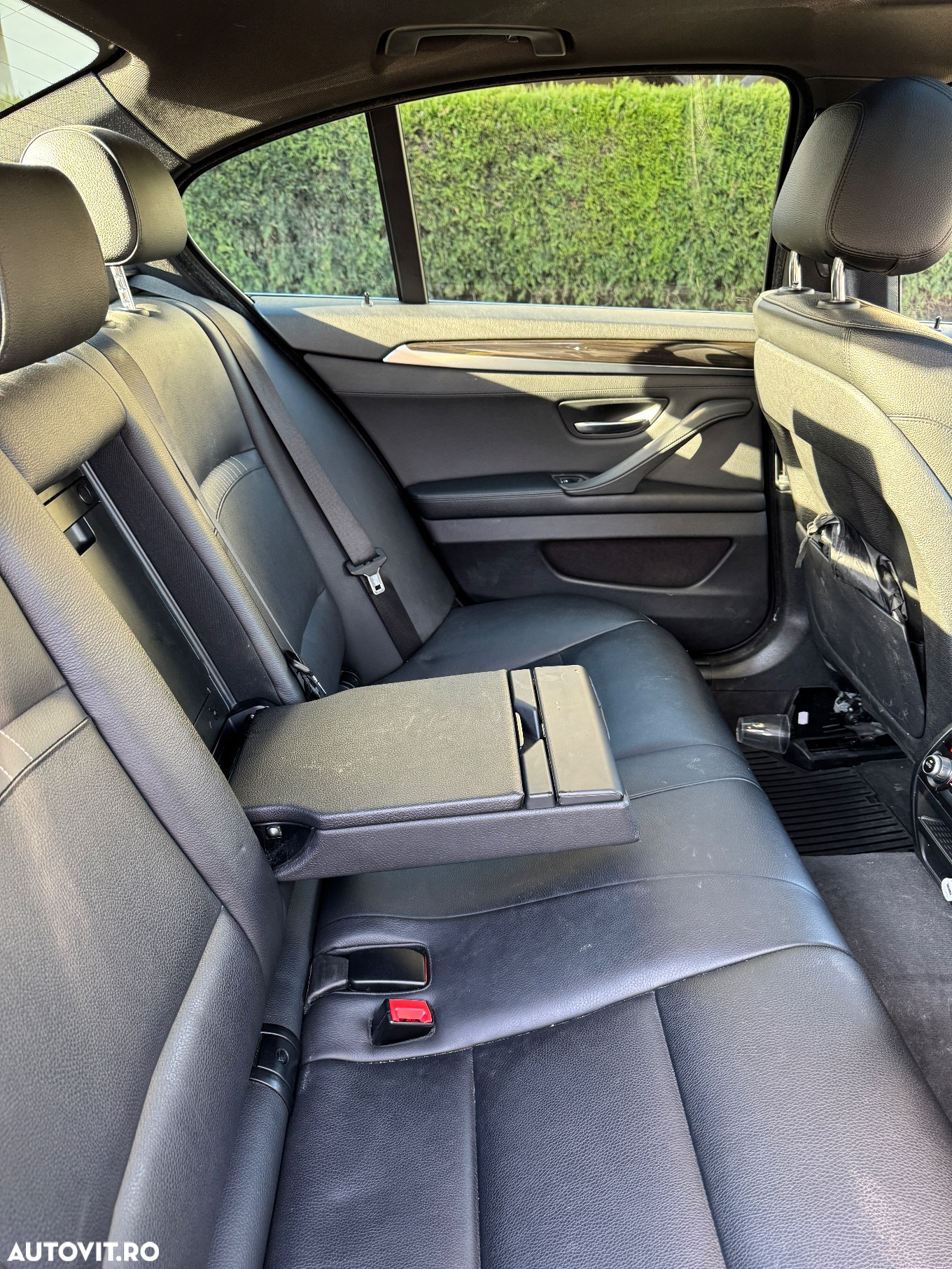 BMW Seria 5 525d xDrive AT - 23