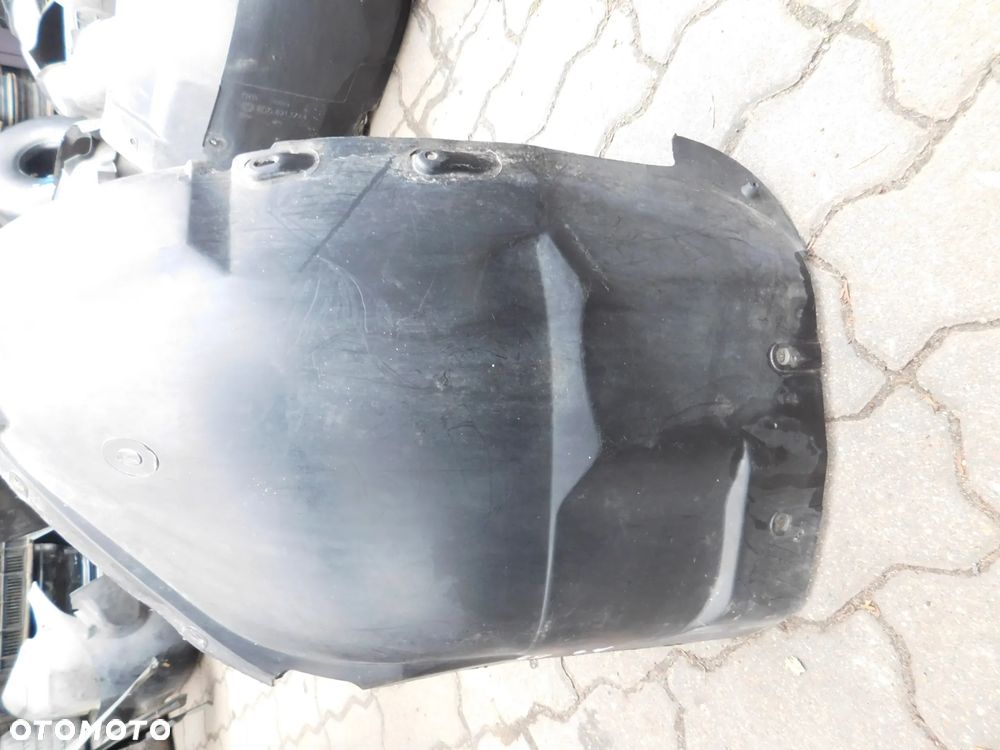 nadkole lewe przód AUDI A4 B5 94-98 - 2