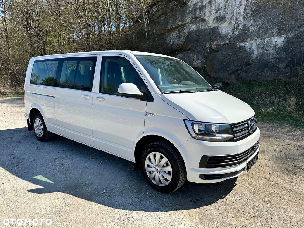 Volkswagen Caravelle - 12