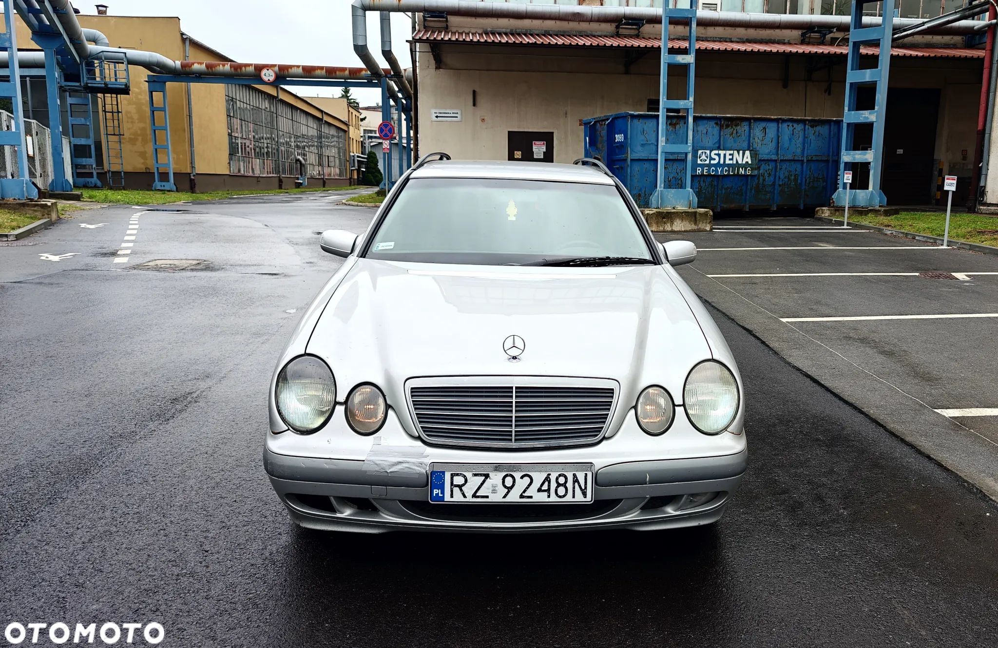 Mercedes-Benz Klasa E - 1
