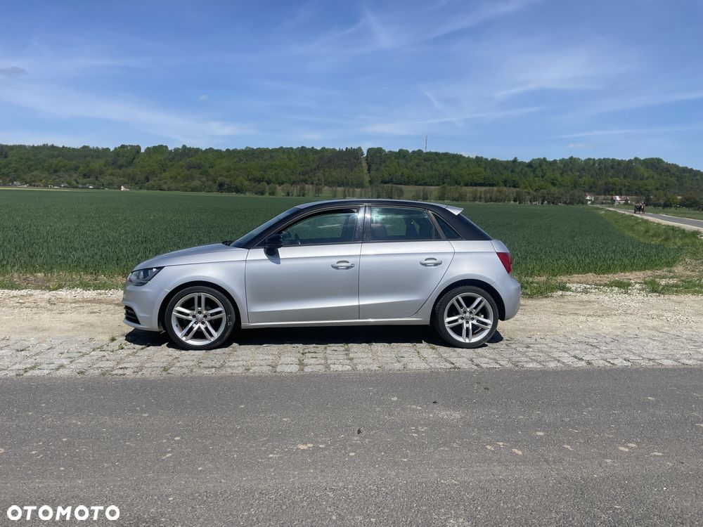 Audi A1 Sportback 1.6 TDI Ambition S tronic - 7